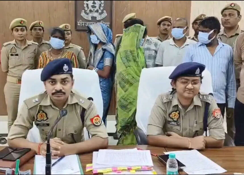 मीरजापुर में महिला के अपहरण की कहानी निकली साजिश, पुलिस को फंसाने के आरोप में छह गिरफ्तार