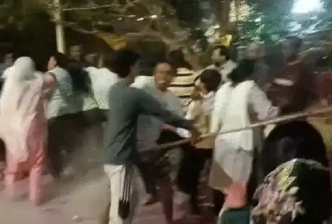 टी-20 विश्वकप में भारत की जीत के जश्न के दौरान मप्र के तीन शहरों में झड़प, 12 घायल