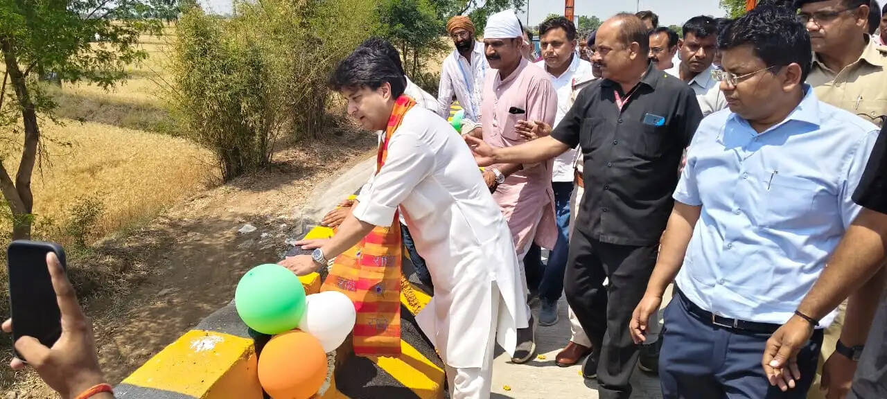 सिंधिया का अशोकनगर दौरा: लोकार्पण की रफ्तार तेज, लेकिन बड़ी परियोजनाओं का इंतजार कायम