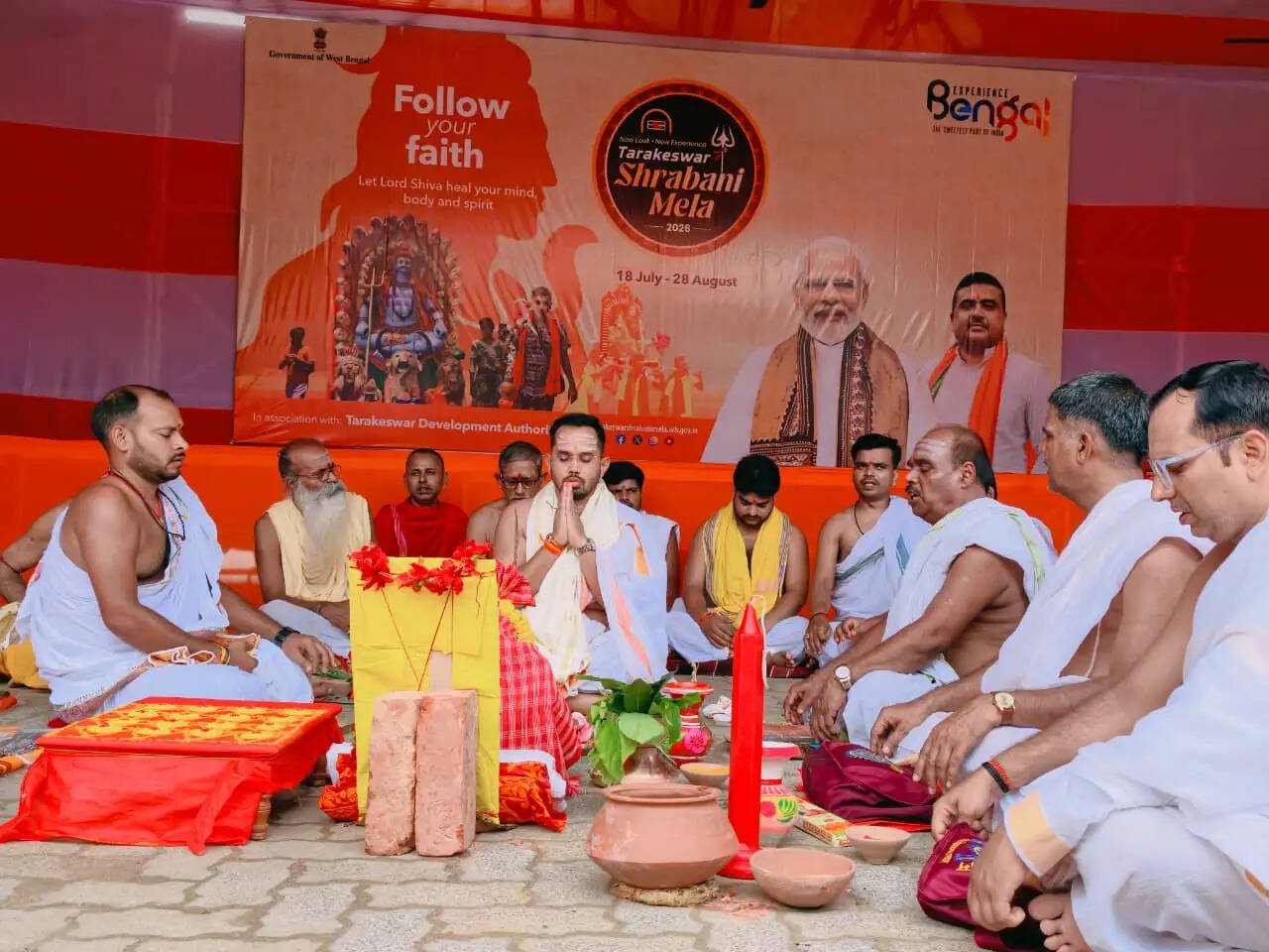 तारकेश्वर में महा रुद्रयज्ञ और श्रावणी मेले का शुभारंभ, पांच दिवसीय धार्मिक आयोजन में उमड़ी श्रद्धालुओं की भीड़
