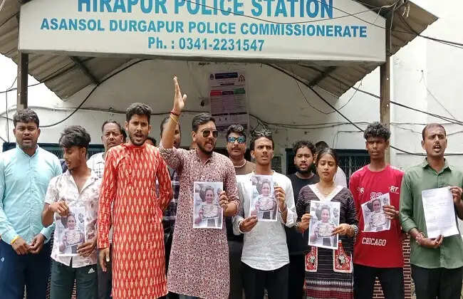 प्रधानमंत्री के आपत्तिजनक पोस्टर प्रदर्शित करने के आरोप में अभिनेत्री श्रीलेखा मित्रा के खिलाफ एक और एफआईआर
