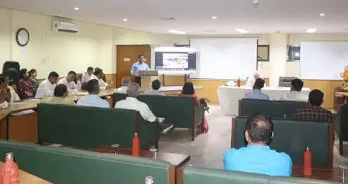 तकनीकी पाठ्यक्रमों में भारतीय ज्ञान प्रणाली का समावेश अत्यंत आवश्यक : डॉ अतुल कोठारी