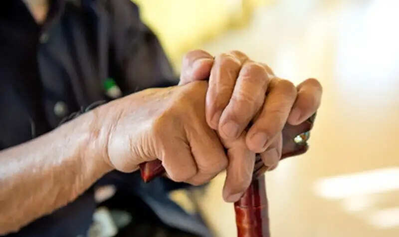 मप्र में गरिमा और सम्मान के साथ मनाया जाएगा अंतर्राष्ट्रीय वृद्धजन दिवस