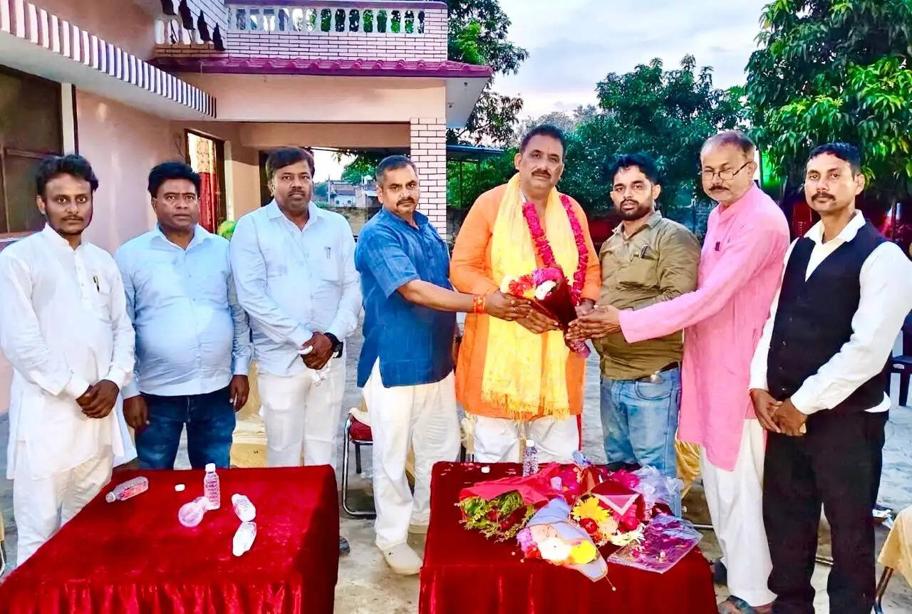 कार्यकर्ताओं के समर्पण और मेहनत पर ही नई ऊंचाइयों को प्राप्त कर रहा संगठन : राजेश शुक्ल