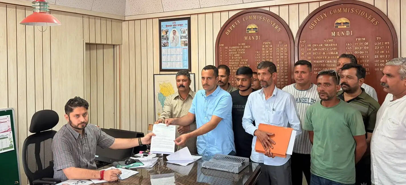 तेल के दामों में हुई बढ़ोतरी से हिमाचल में प्रभावित होगा टैक्सी व्यवसाय:महेंद्र गुलेरिया