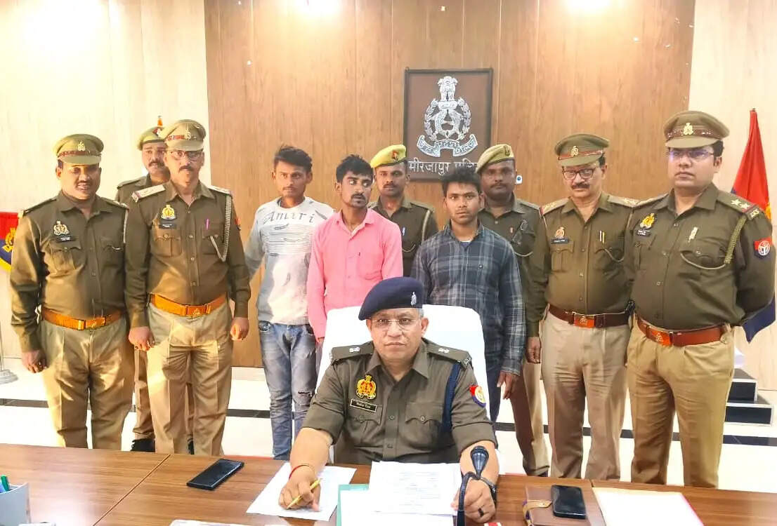 यात्रियों को नशीला पदार्थ खिलाकर लूटने वाले गिरोह के तीन सदस्य गिरफ्तार