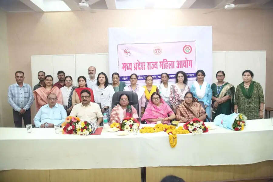 समाज को मानसिकता में बदलाव लाए बिना स्थायी सुधार संभव नहीं : रेखा यादव