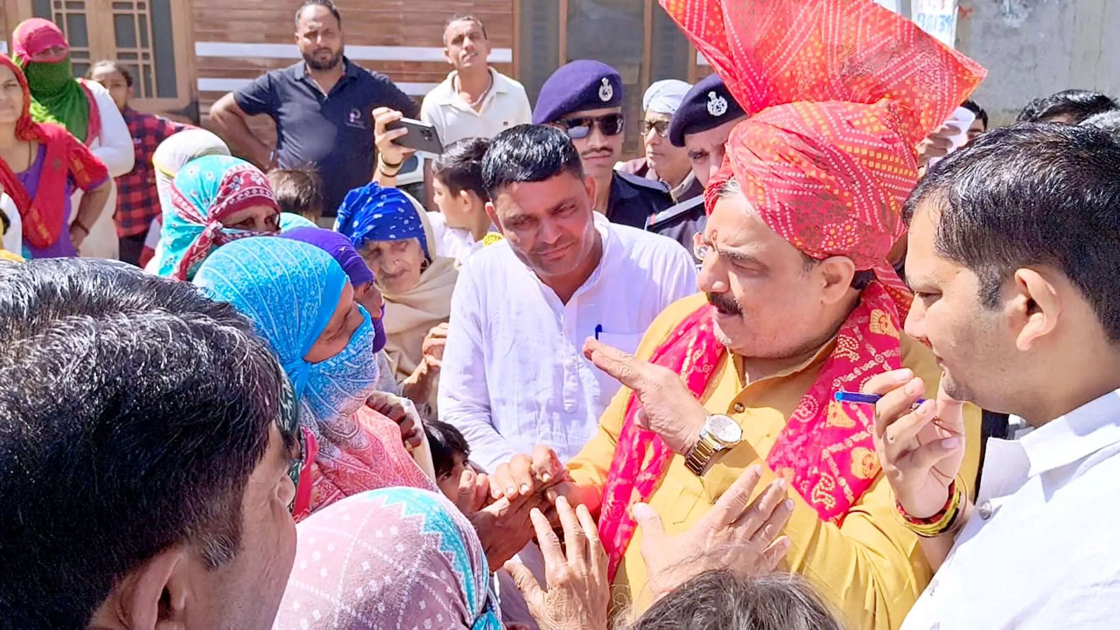 जींद : दलगत राजनीति से ऊपर उठकर हो रहा समान विकास : डा. कृष्ण मिड्ढा