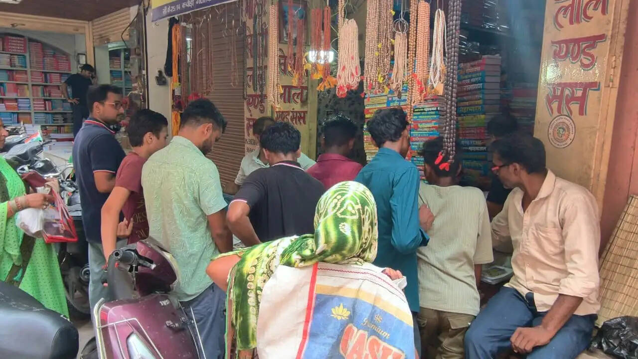 वाराणसी में नागपंचमी पर्व पर अखाड़ा रहेंगे गुलजार,पहलवानों ने जमकर किया रियाज