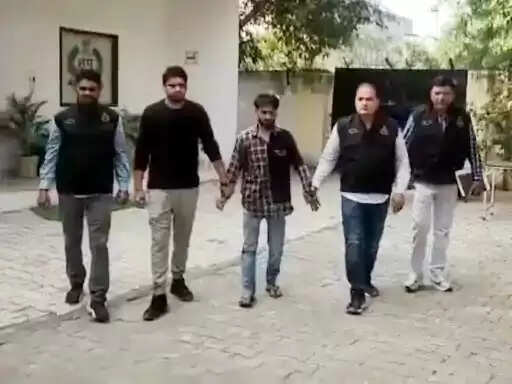 फरीदाबाद में छात्रा को गोली मारने वाला युवक गिरफ्तार