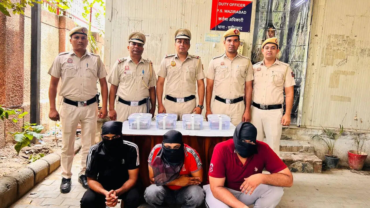 कंपनी के कर्मचारियों ने ही रची थी 37 लाख की लूट की साजिश, गिरफ्तार