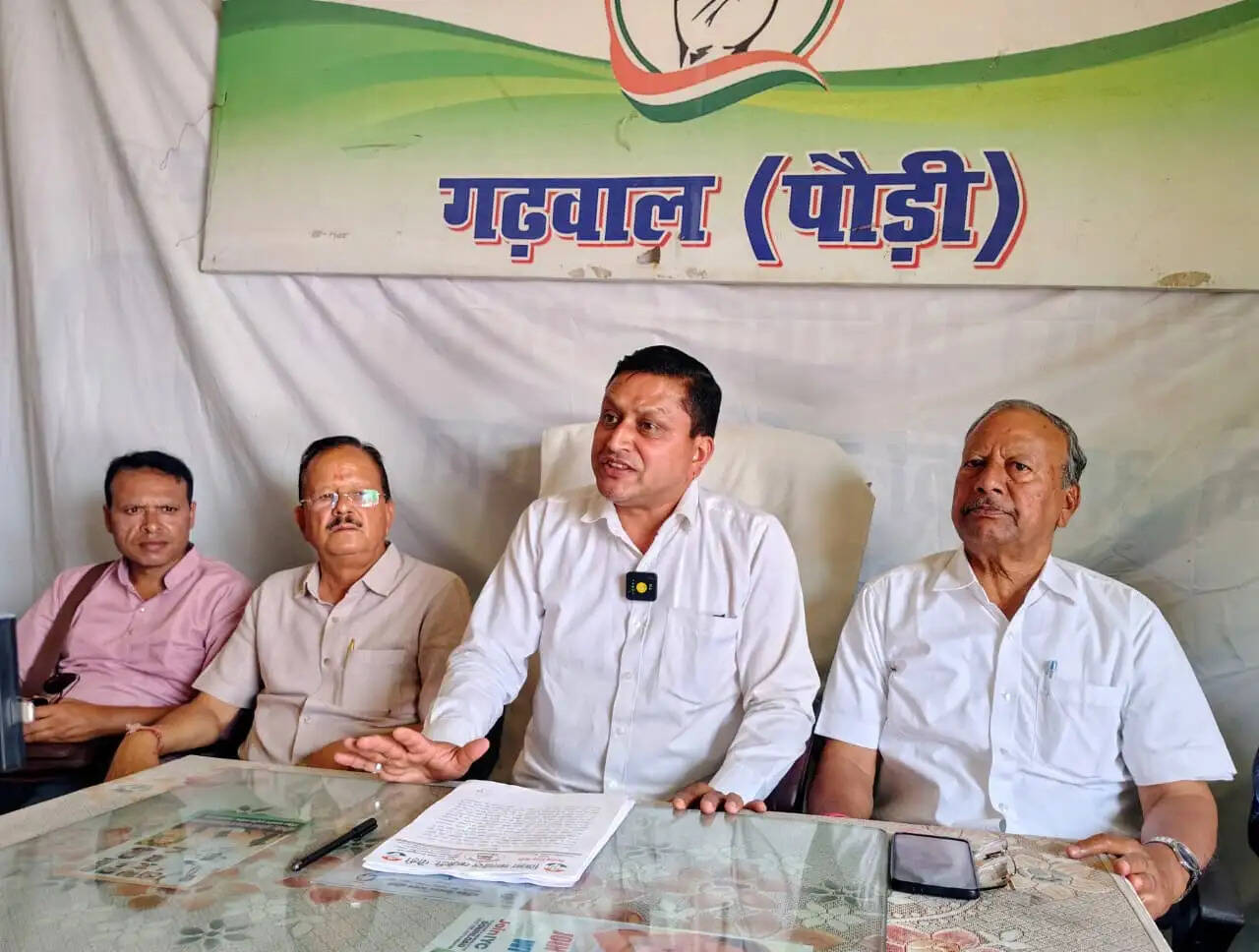 पेपर लीक के लिए केंद्र सरकार जिम्मेदार : नेगी