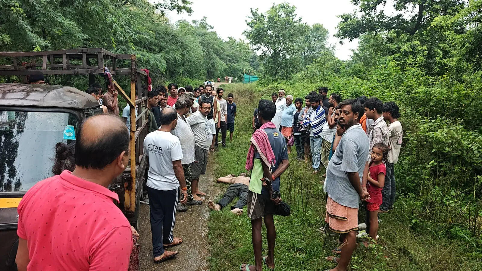 युवक की चाकू मारकर हत्या