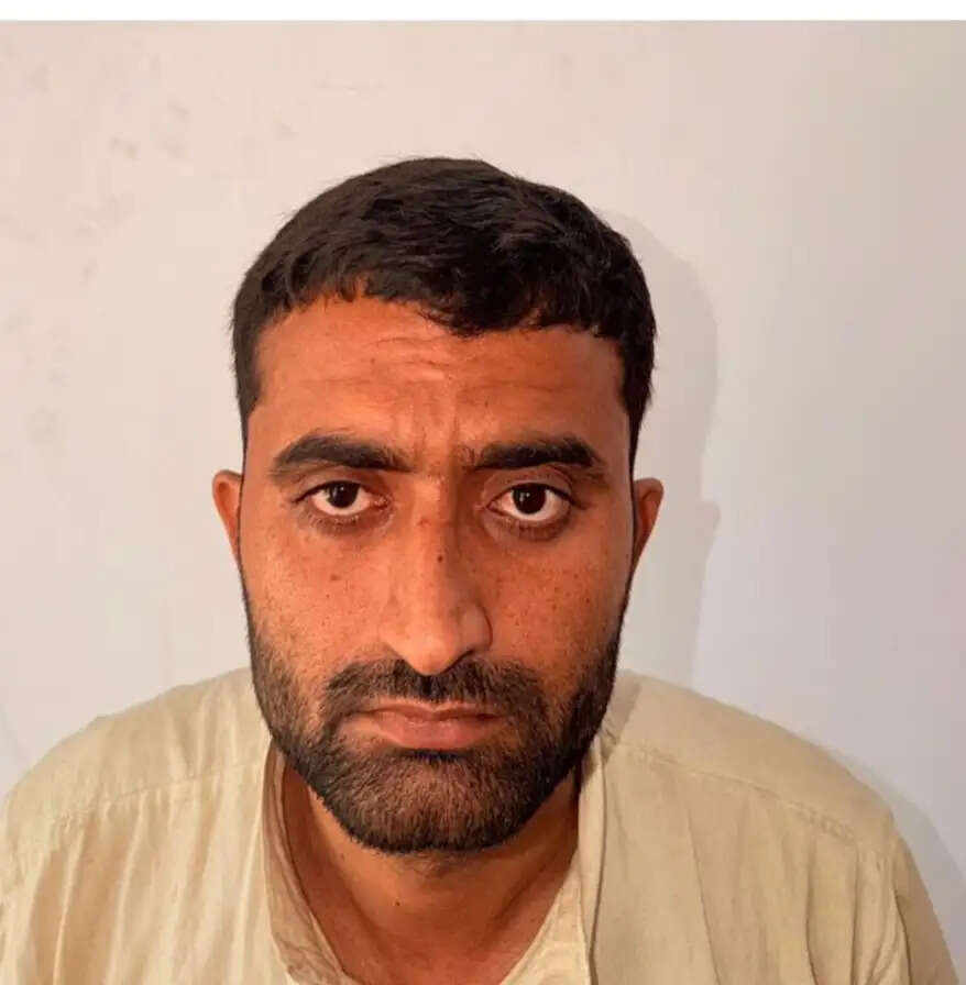 डमी कैंडिडेट बैठाकर बना वरिष्ठ अध्यापक चार साल बाद एसओजी के हत्थे चढ़ा आरोपित