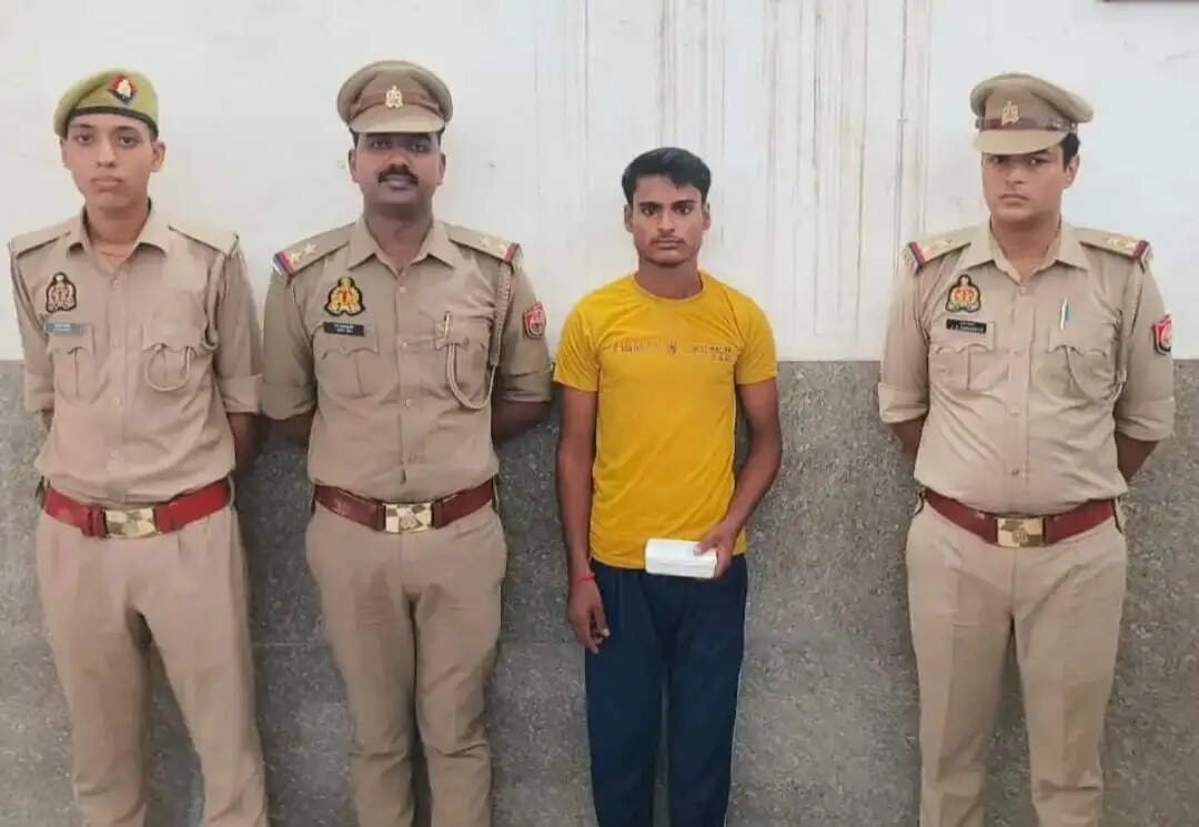 प्रेमजाल में फंसाकर नाबालिग किशोरी से शोषण और ब्लैकमेल का आरोपित गिरफ्तार