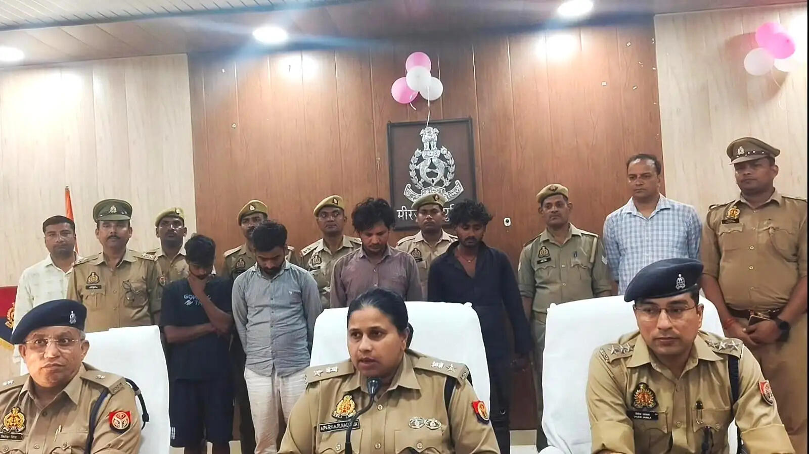 वाहन चोर गैंग का पर्दाफाश, चार गिरफ्तार