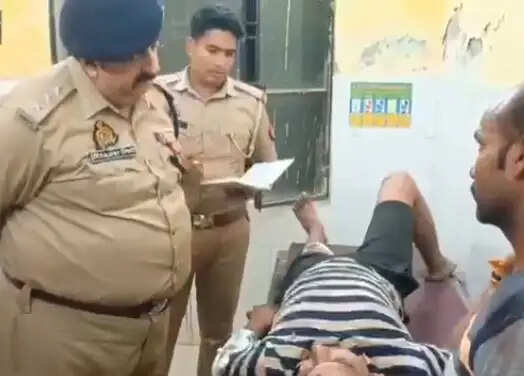 ड्यूटी जा रहे होमगार्ड को गोली मारी, पुलिस जांच में जुटी