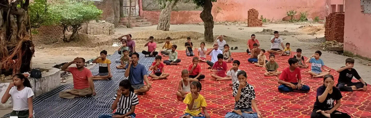 योग करने से नस नाड़ियों को मिलता है बल : डॉ महजबी परवीन