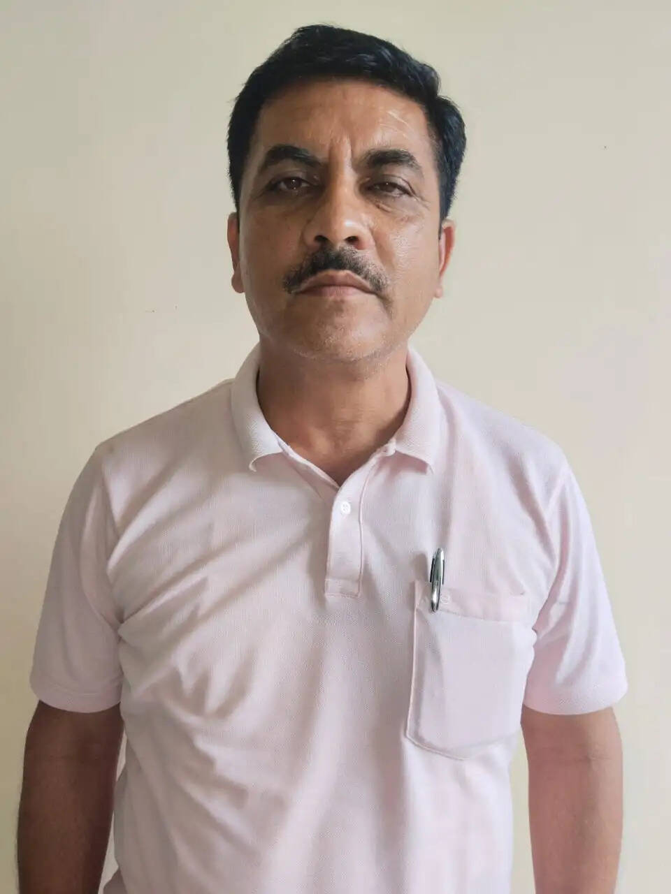 सुलतानपुर में शिक्षक दंपति की गला काटकर हत्त्या