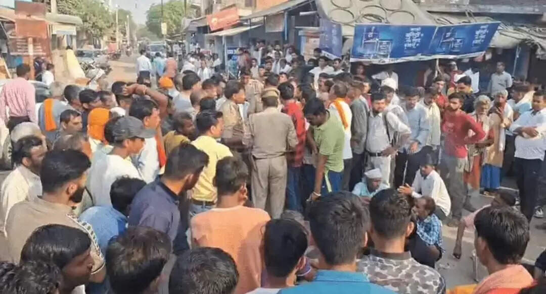 फाइनेंस कम्पनी के कर्मचारी ने ट्रेन से कटकर की आत्महत्या