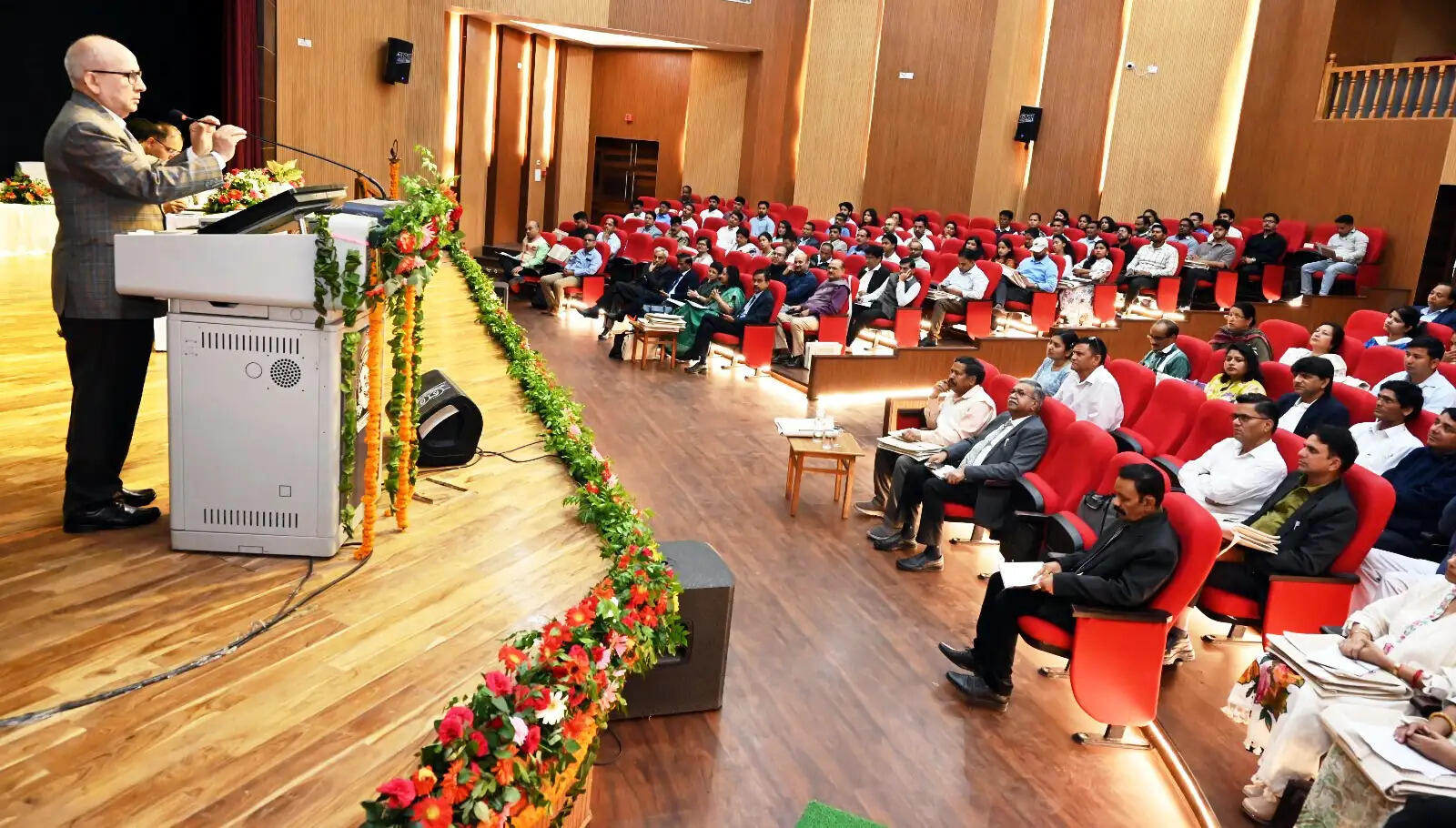 हिमालयी आपदाओं और दीर्घकालिक समाधान पर दो दिवसीय कार्यशाला
