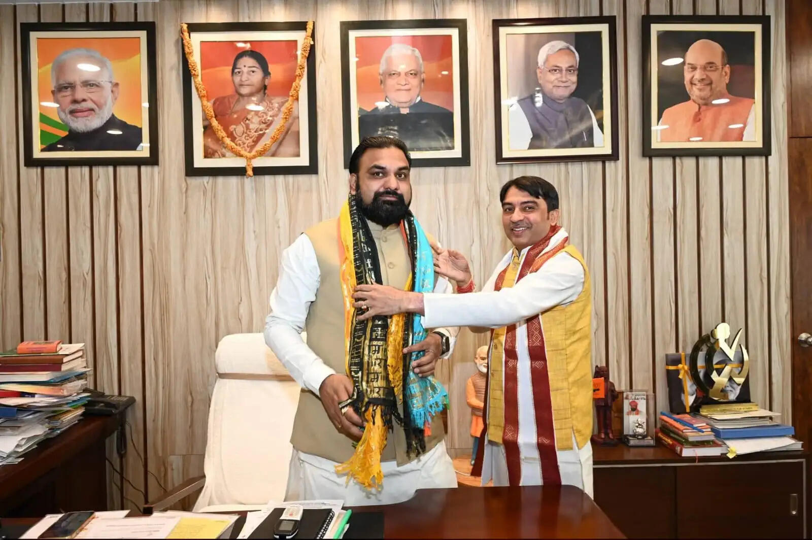 मुख्यमंत्री से मिले अर्जित चौबे, किया अभिनंदन