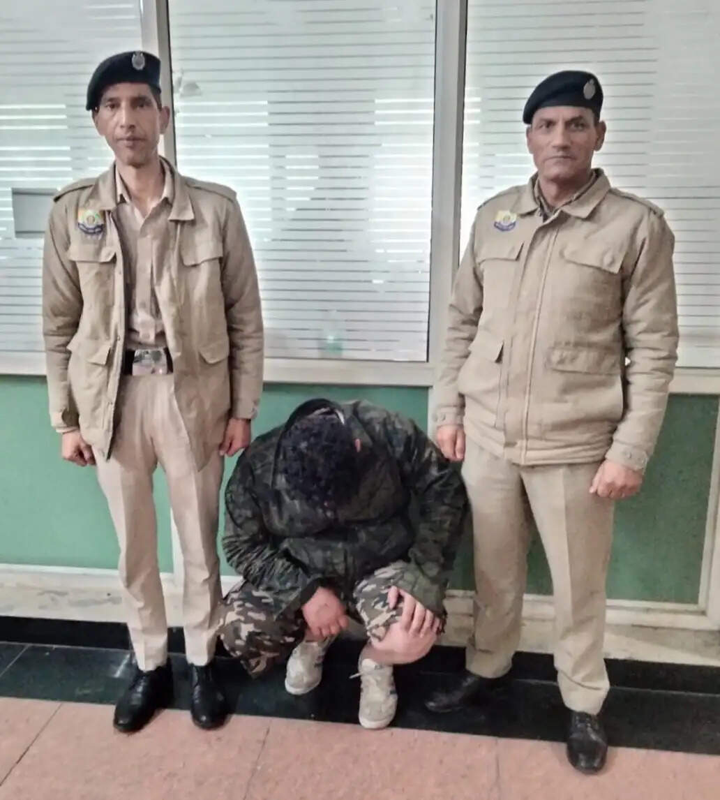 चिट्टा सप्लाई देने पहुंचा 22 वर्षीय युवक, पुलिस ने दबोचा