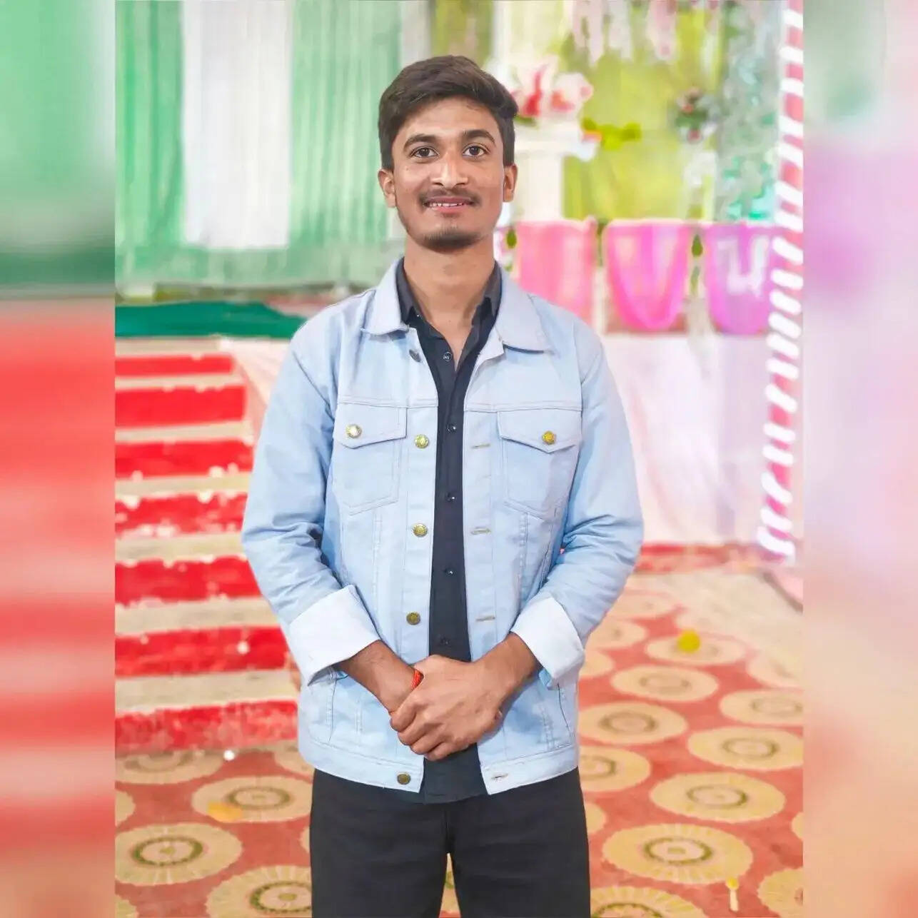 सड़क के किनारे घायल अवस्था में मिले दो युवकों की इलाज के दौरान मौत