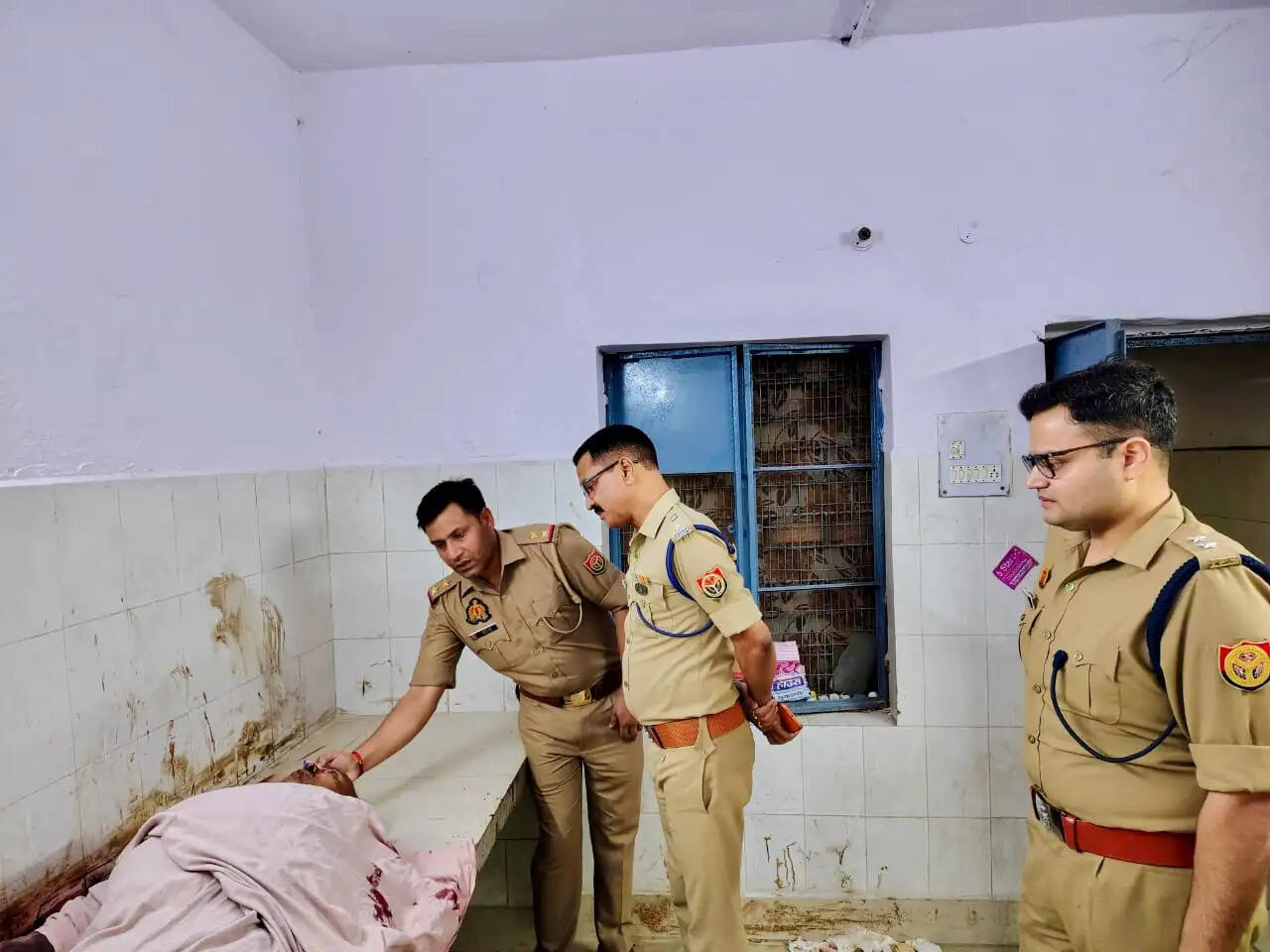 जमीन के विवाद में भाई ने अपने बेटों के साथ मिलकर की भाई की हत्या