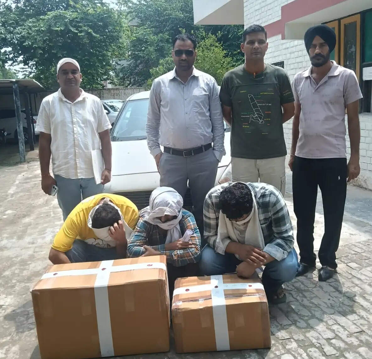 सिरसा: प्रतिबंधित नशीली गोलियों की खेप पकड़ी, तीन गिरफ्तार