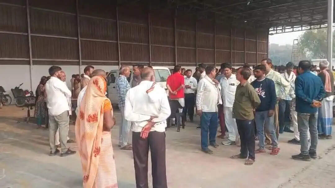 ऑपरेशन के बाद महिला की मौत पर परिजनों का अस्पताल में हंगामा