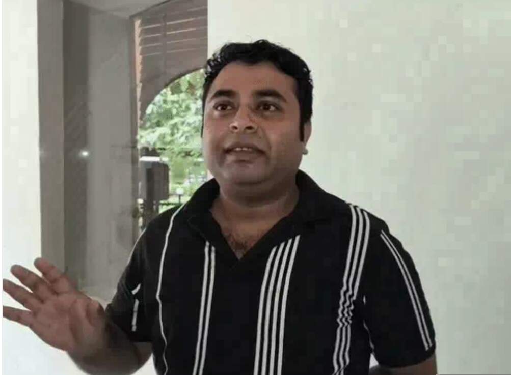 पुलिस कमिश्नर कार्यालय में 5,600 करोड़ की ठगी में फरार इख्लाख ने किया आत्मसमर्पण