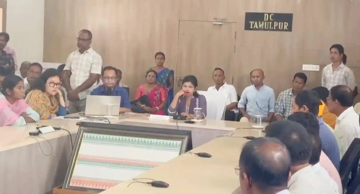 तामुलपुर में दुर्गापूजा को लेकर जिला प्रशासन की बैठक, जबरन चंदा वसूली पर रोक