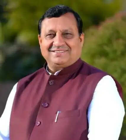 ऊना की घटना बेहद पीड़ादायक, स्वास्थ्य व्यवस्था की खामियों को दूर करना सरकार की प्राथमिकता हो : वीरेंद्र कंवर
