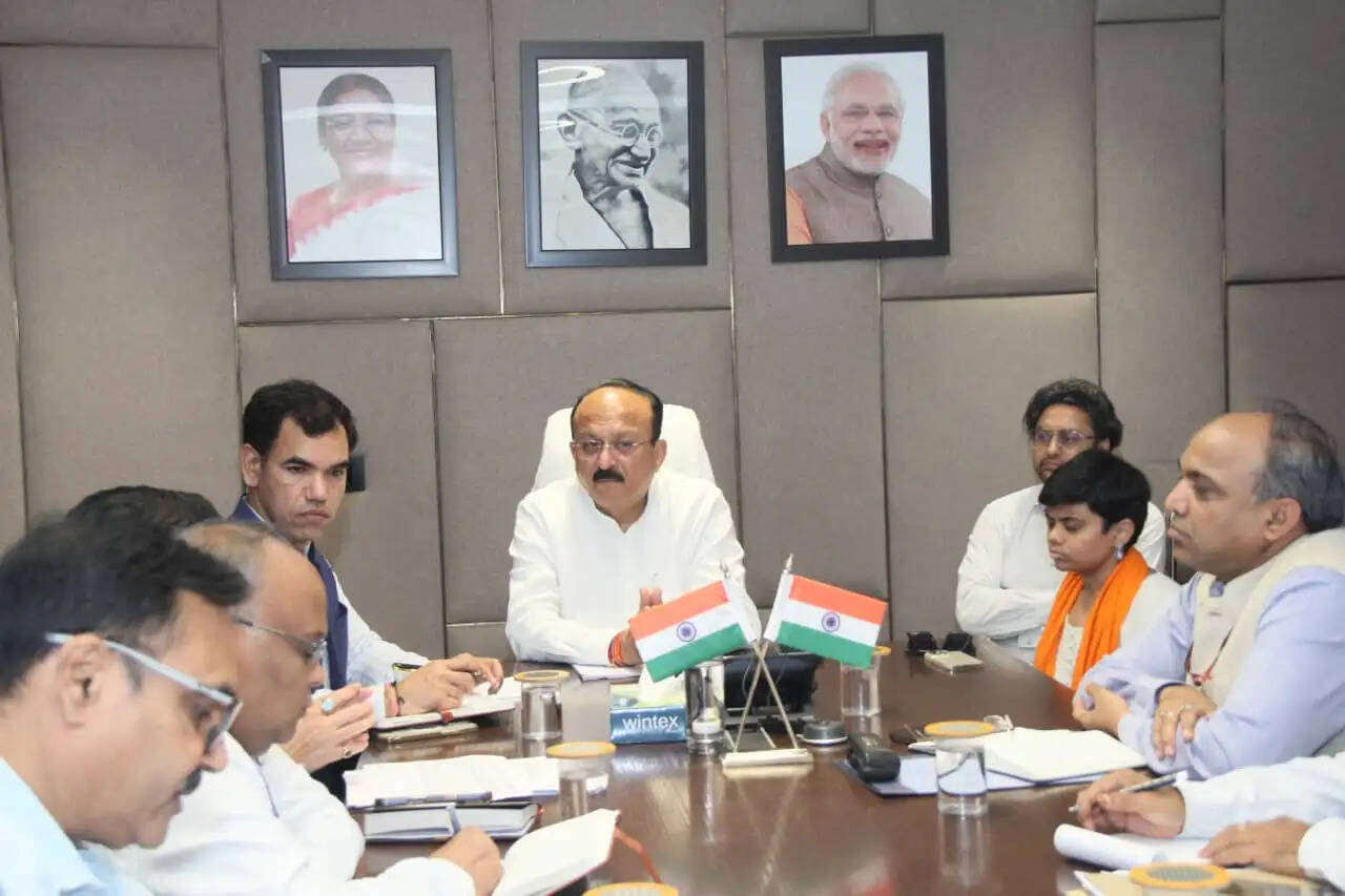 दिल्ली में हर महीने 10 हजार पीएनजी कनेक्शन देने का फैसला : सूद