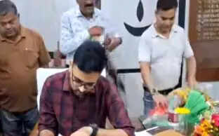 तृणमूल पार्षदों के इस्तीफे से कांथी नगरपालिका में प्रशासनिक नियंत्रण
