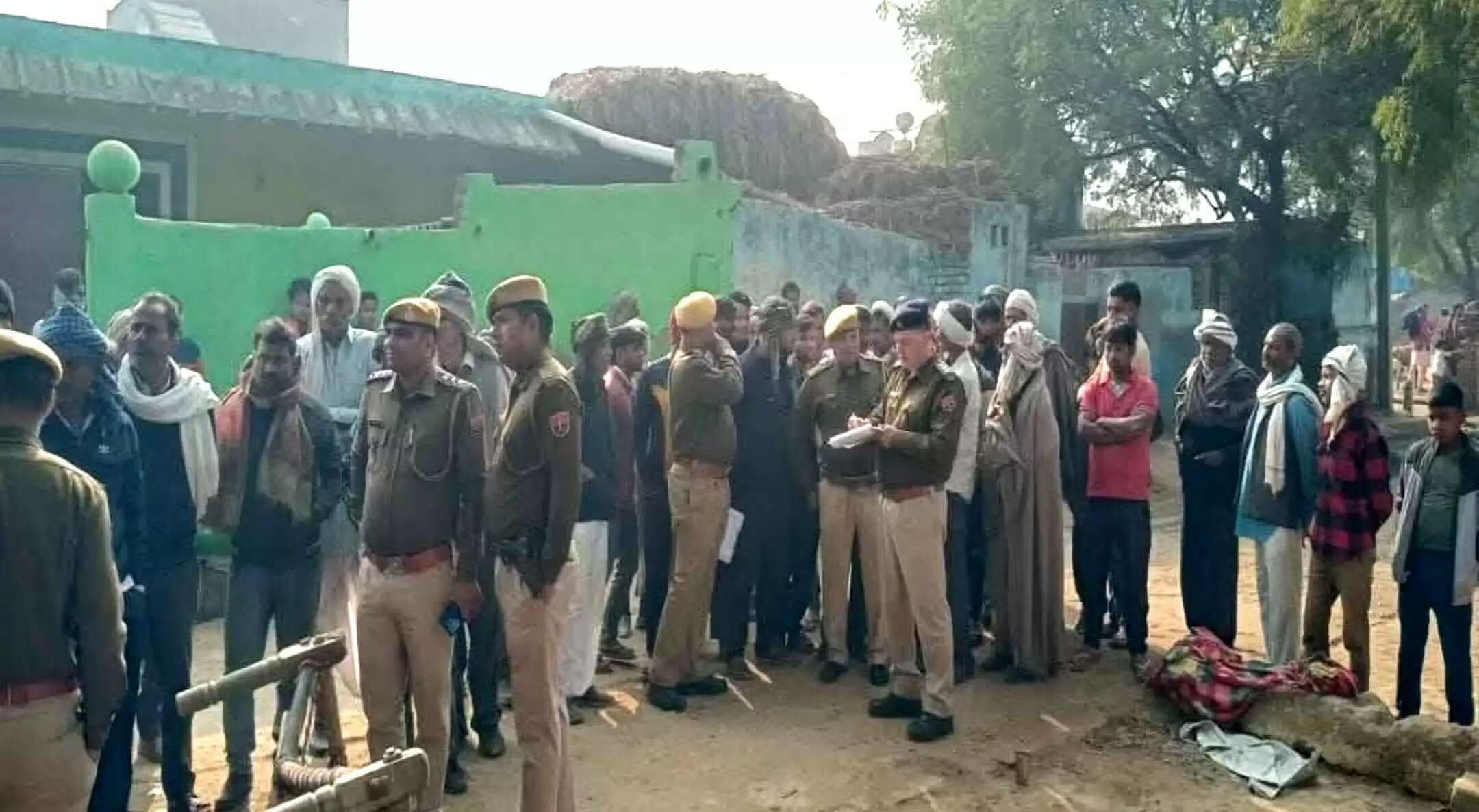 बेटे ने ईंट से प्रहार कर की अपनी मां की हत्या