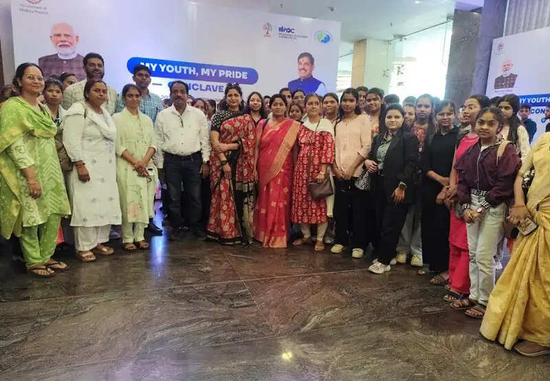 इंदौरः एमएसएमई और आईटी-स्टार्टअप विषय पर आयोजित कार्यशाला में विशेषज्ञों ने किया युवाओं का मार्गदर्शन