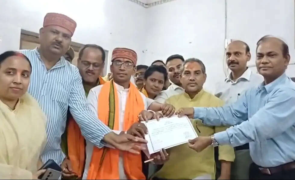 उपचुनावः 11 वोट से भाजपा प्रत्याशी नितिन की जीत