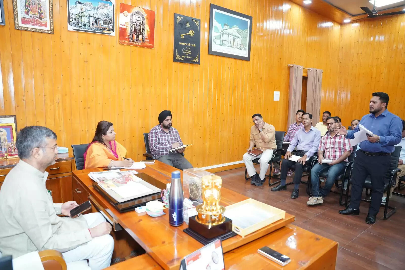 शहर की स्वच्छता को लेकर चलेगा अभियान, महापौर ने दिए निर्देश