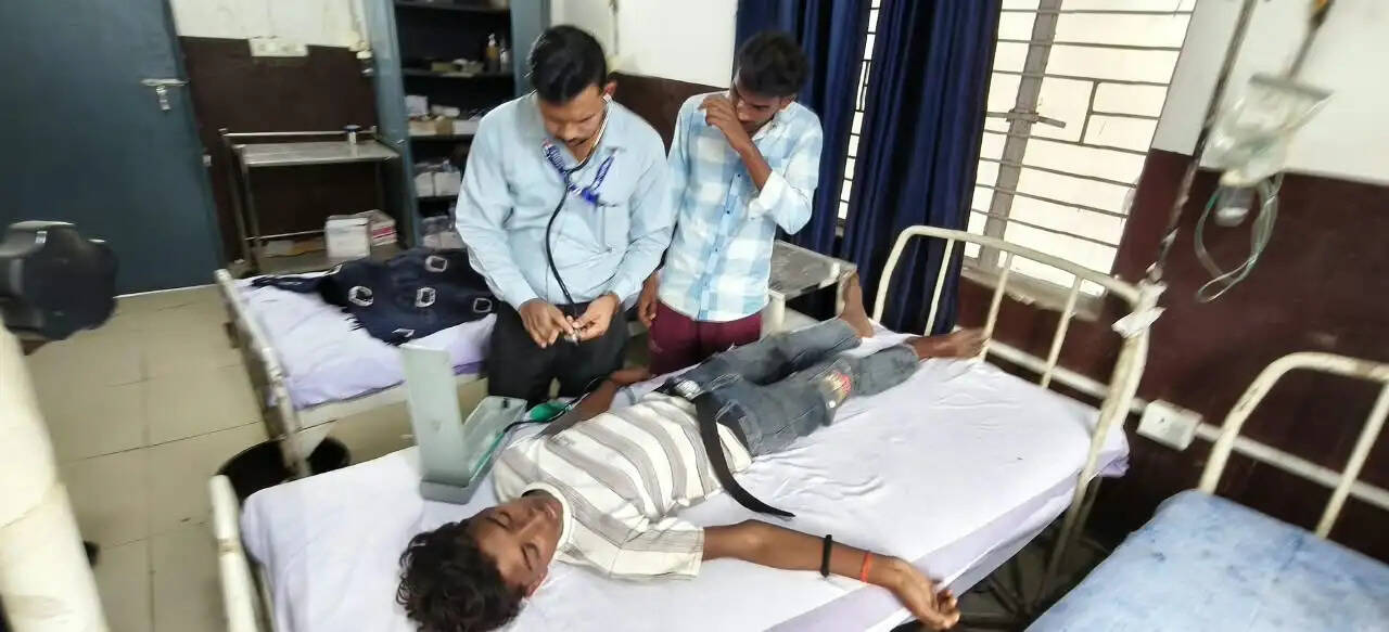 ट्रैक्टर-ट्रॉली पलटने से 14 वर्षीय बिट्टू की मौत, दो दोस्त घायल