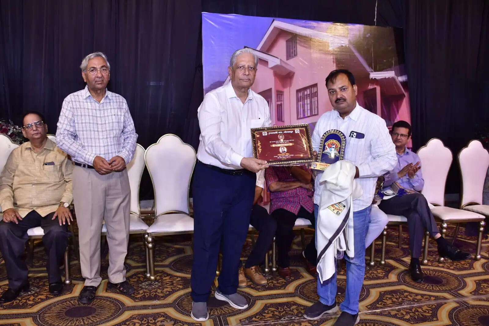 रंगकर्म और सामाजिक चेतना के समन्वय के लिए मान्धाता सिंह को ‘विनोद चन्द्रा स्मृति सम्मान’