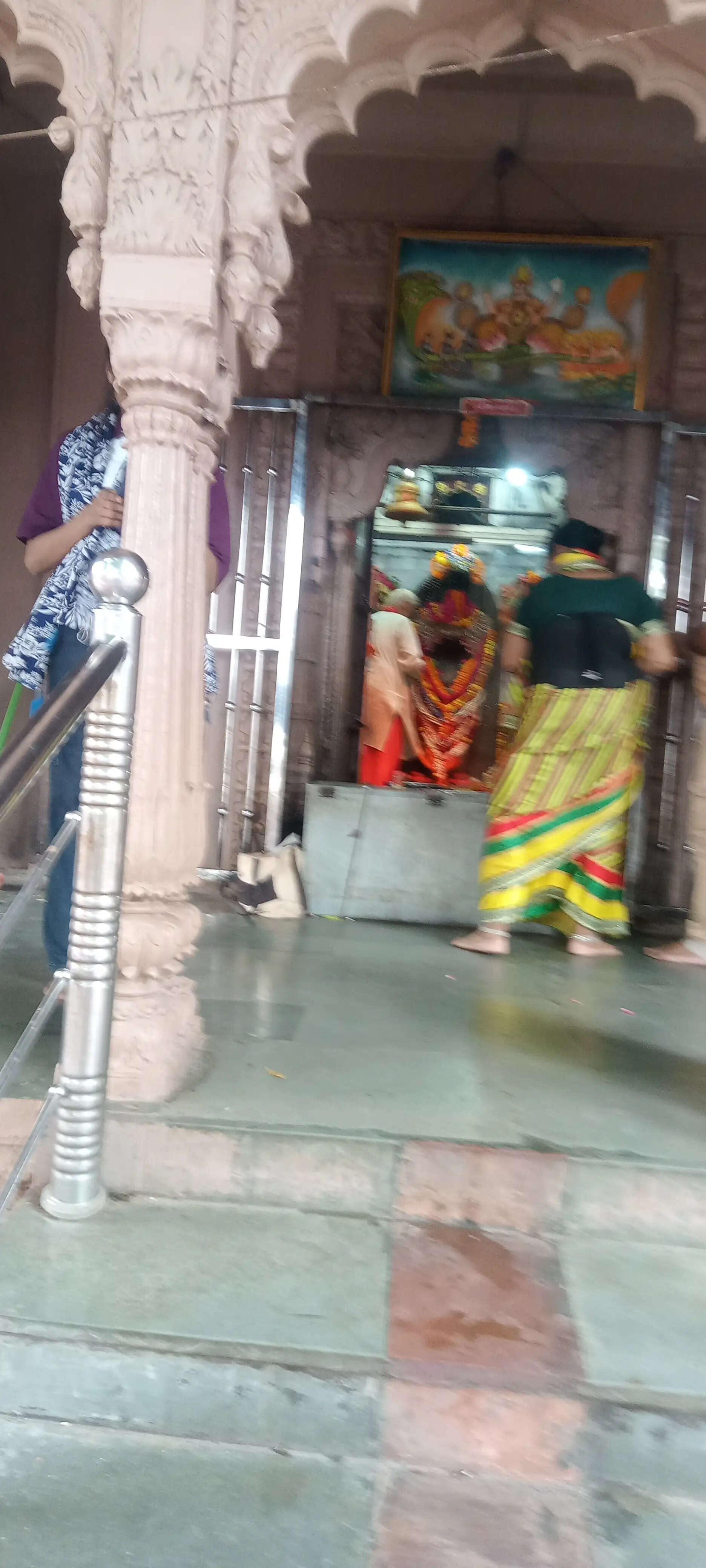 प्रयागराज में है विश्व का एक मात्र नागराज वासुकी का मंदिर