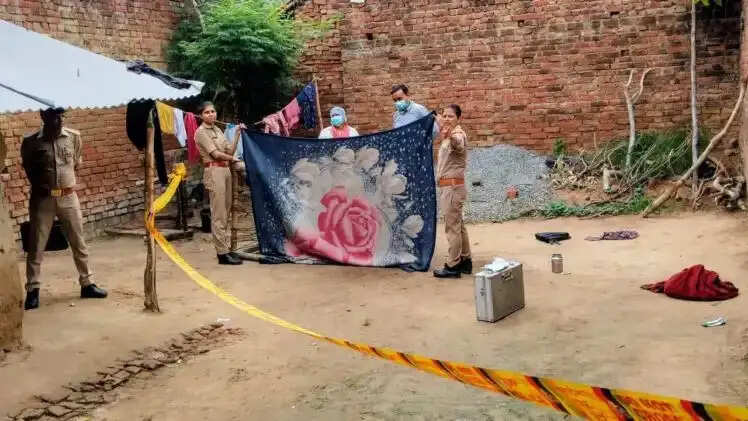नशे में धूत पति ने पत्नी की पीट-पीट कर की हत्या,पुलिस जांच में जुटी