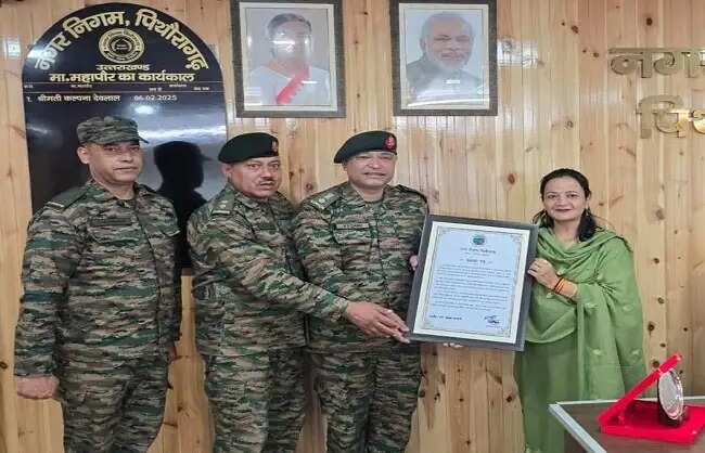 भूस्खलन प्रभावित देवल गांव में प्रादेशिक सेना ने लगाए 10 हजार पौधे