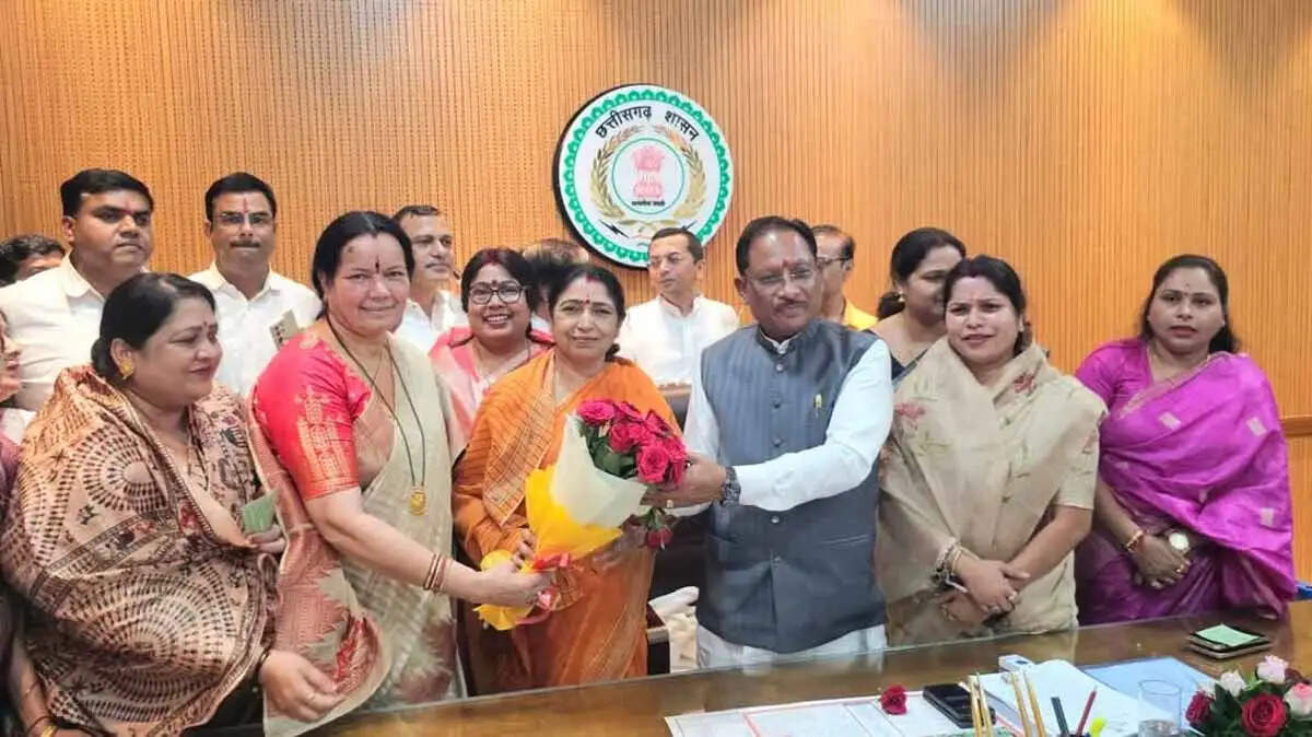 भाजपा के राष्ट्रीय व प्रादेशिक पदाधिकारियों ने लक्ष्मी वर्मा को दी बधाई