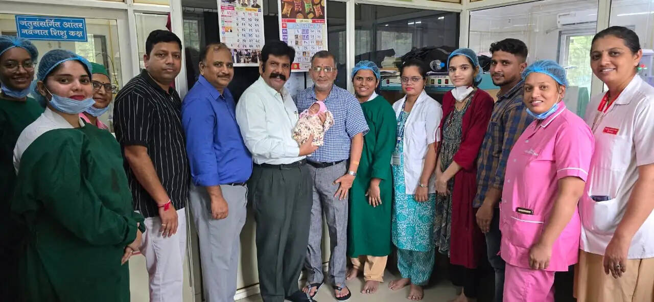 29हफ्ते में जन्मे सिर्फ 770ग्राम के शिशू ने ठाणे सिविल में जिंदगी की जंग जीती