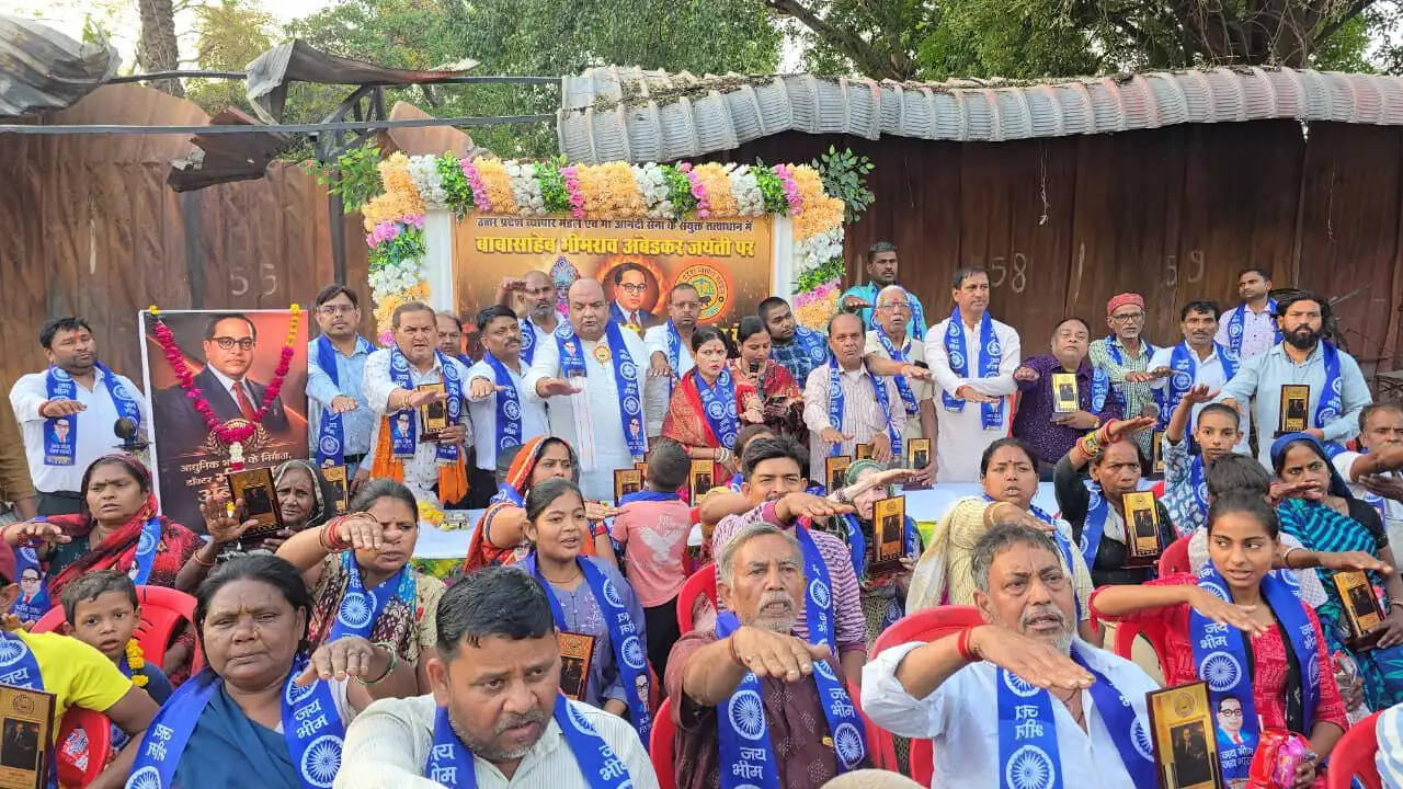 फूलबाग फलमंडी अग्निकांड : केस्को की लापरवाही से 29 परिवार का चाैपट हुआ काराेबार, मिले मुआवजा : सिद्धार्थ काशीवार