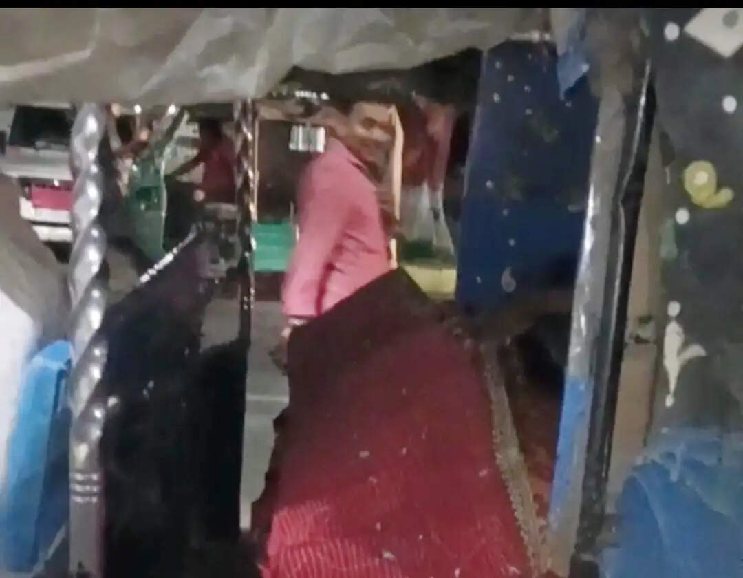 संदिग्ध परिस्थिति में महिला की मौत, पति हिरासत में