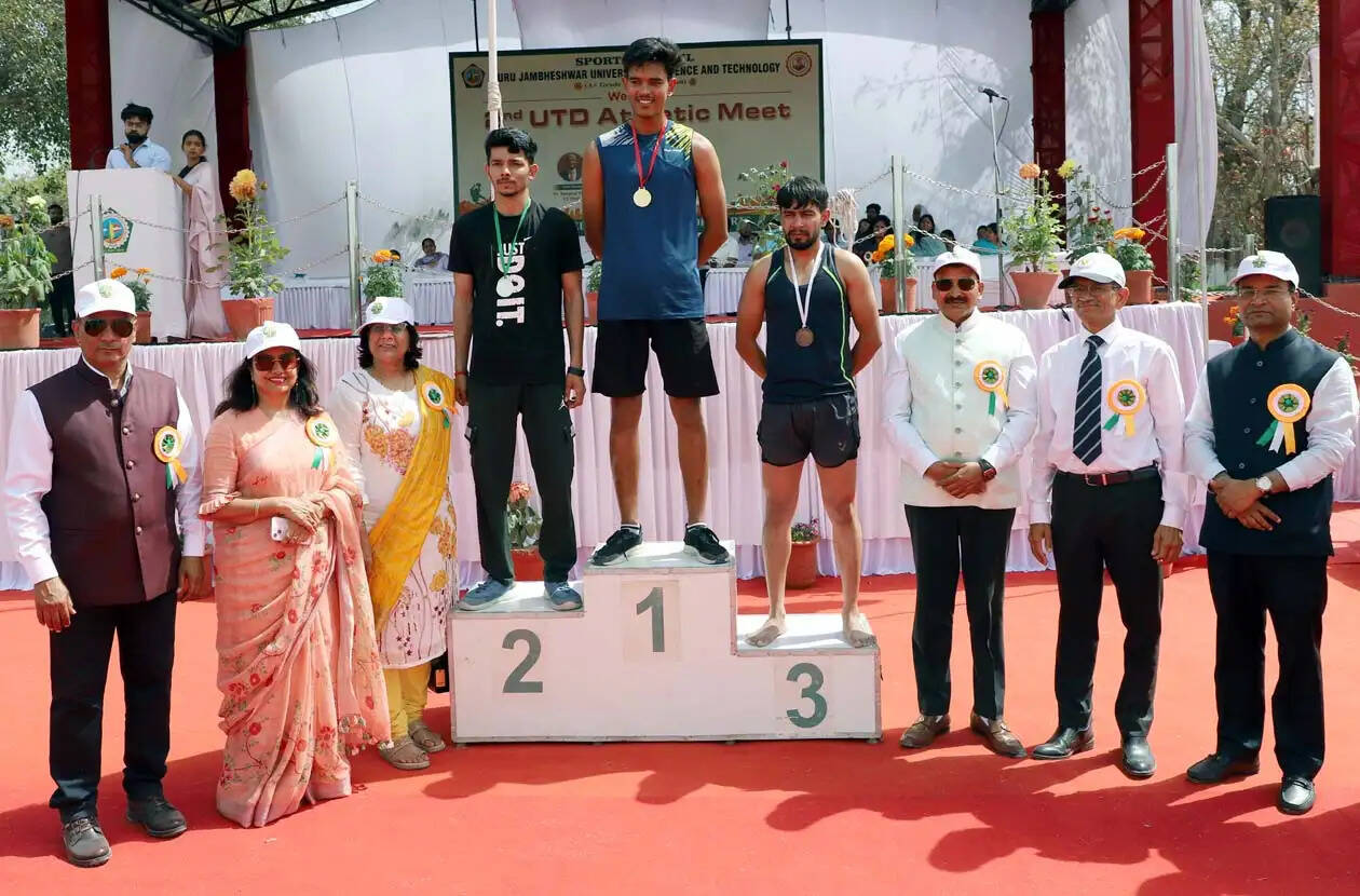 हिसार : खेल प्रतियोगिताएं शारीरिक व मानसिक कौशल प्रदर्शित करने का एक प्रतिष्ठित मंच : रामफल पंवार